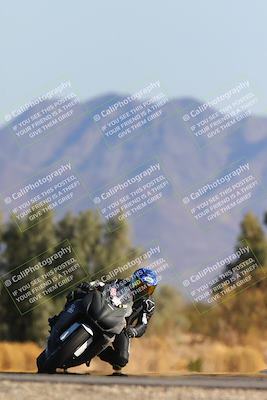 media/Jan-18-2024-Racers Edge (Thu) [[008952c709]]/B Group/Session 4 (Turn 7)/